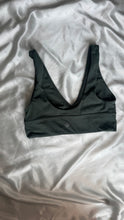 Load image into Gallery viewer, Medium Forest V-Neck Bra (Align6)
